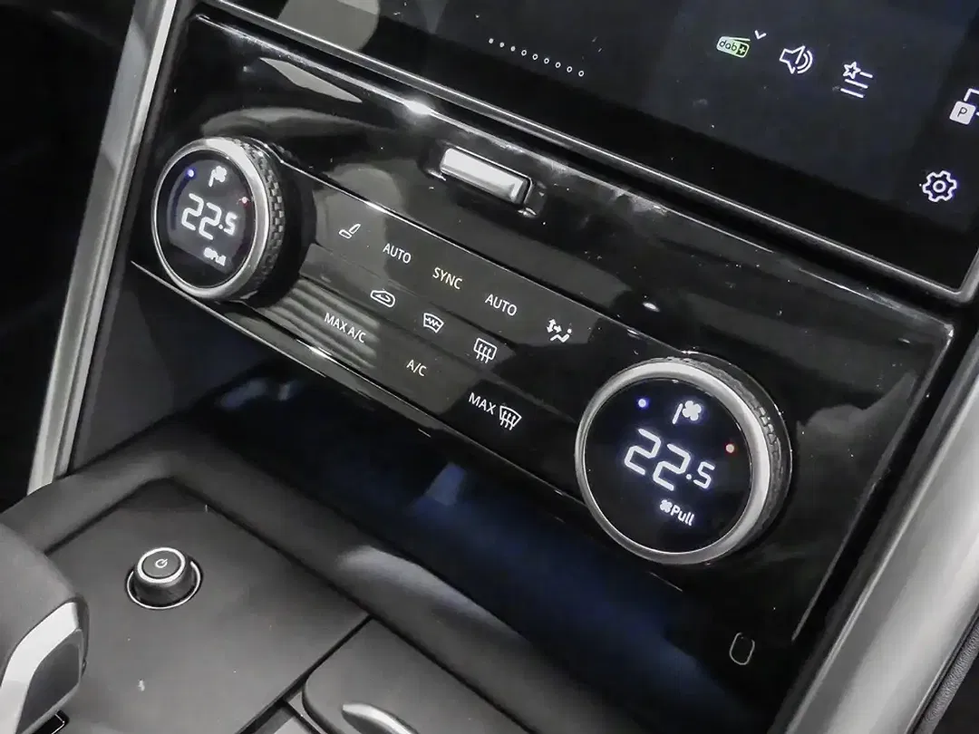 Land Rover Discovery - Thumbnail 13