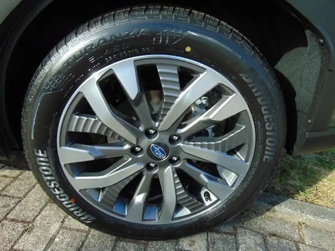 Subaru Forester - Thumbnail 3
