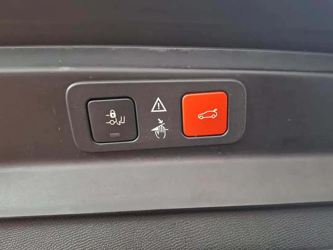 Peugeot 5008 - Thumbnail 10