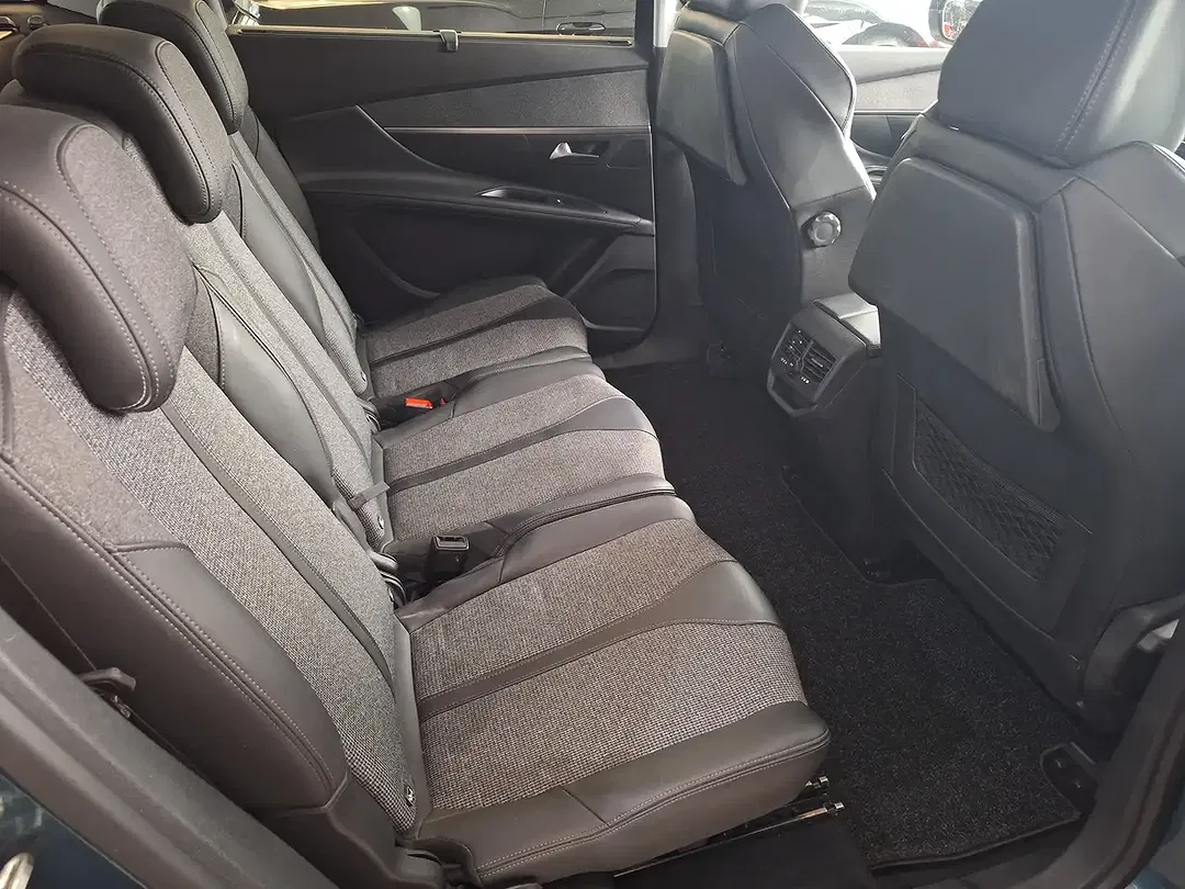 Peugeot 5008 - Thumbnail 11