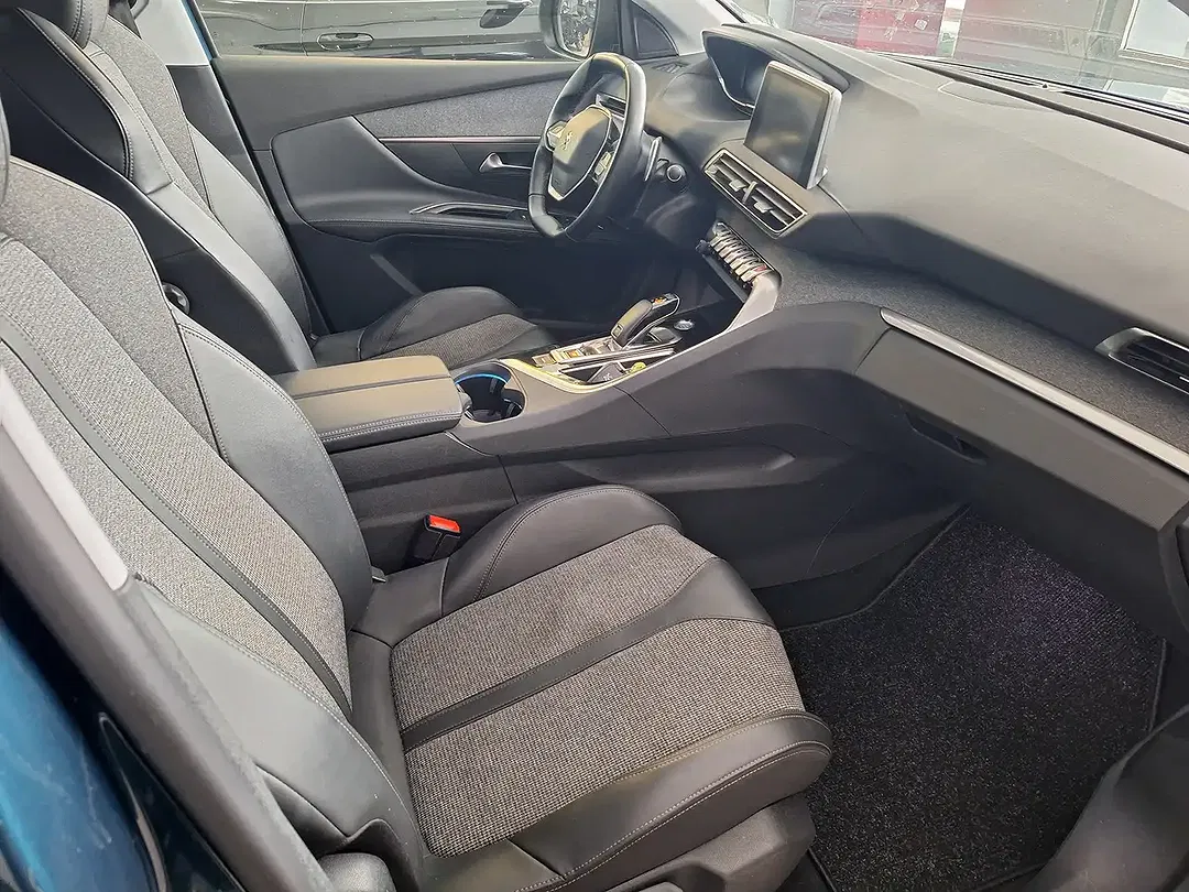 Peugeot 5008 - Thumbnail 12
