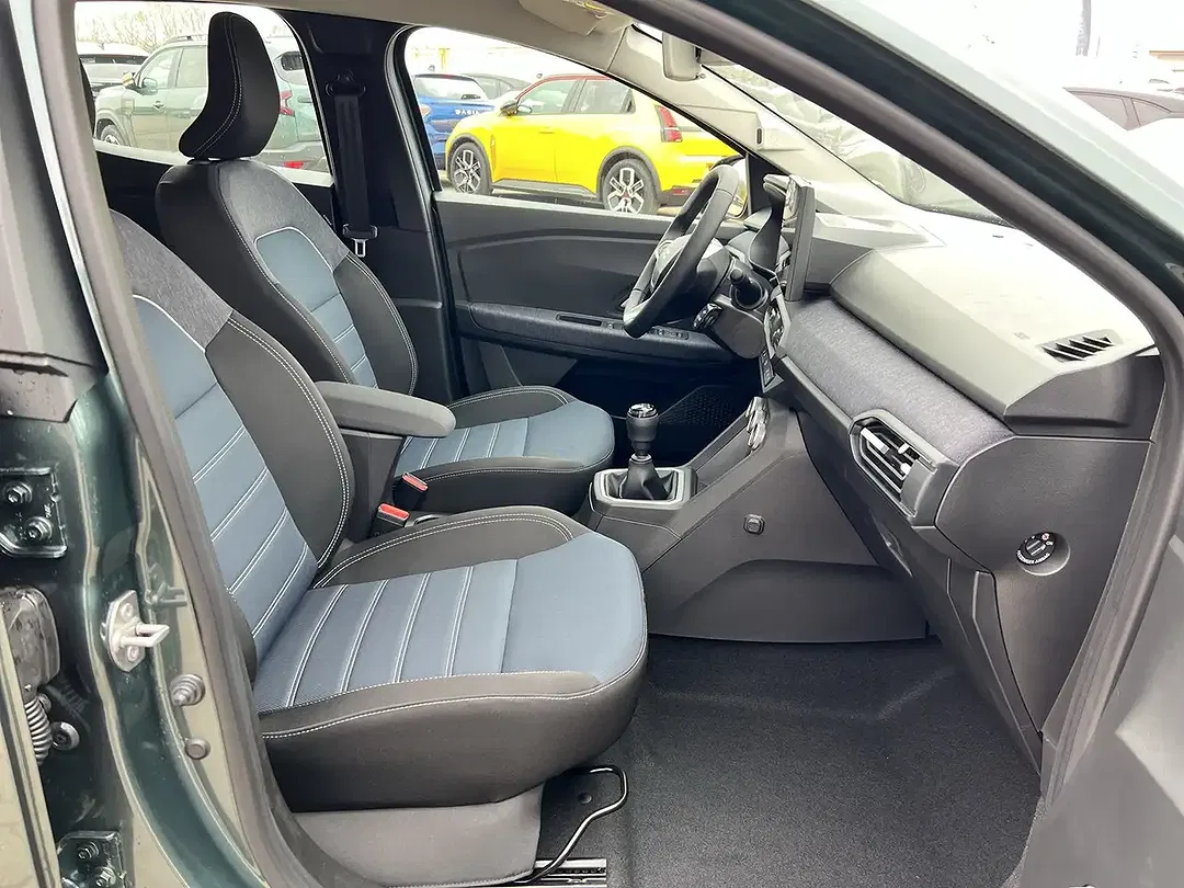 Dacia Sandero - Thumbnail 7