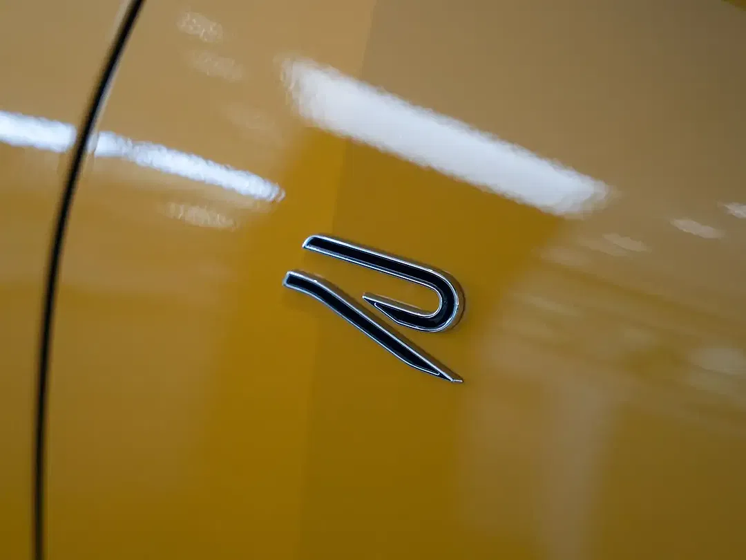 Volkswagen T-Roc - Thumbnail 8