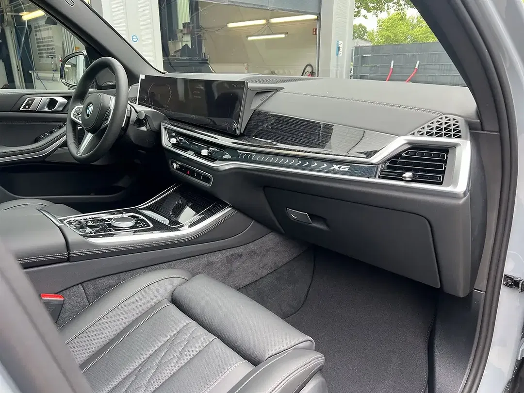 BMW X5 - Thumbnail 11