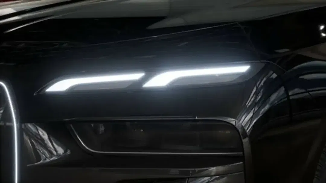 BMW 740 - Thumbnail 6