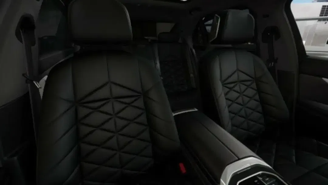 BMW 740 - Thumbnail 9