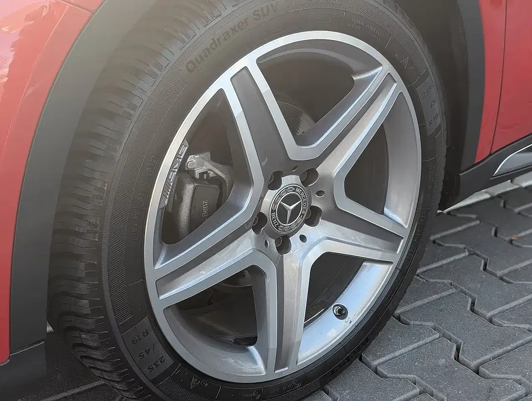 Mercedes-Benz GLA 180 - Thumbnail 7