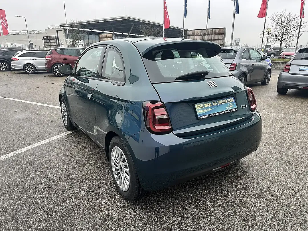 Fiat 500e - Thumbnail 3