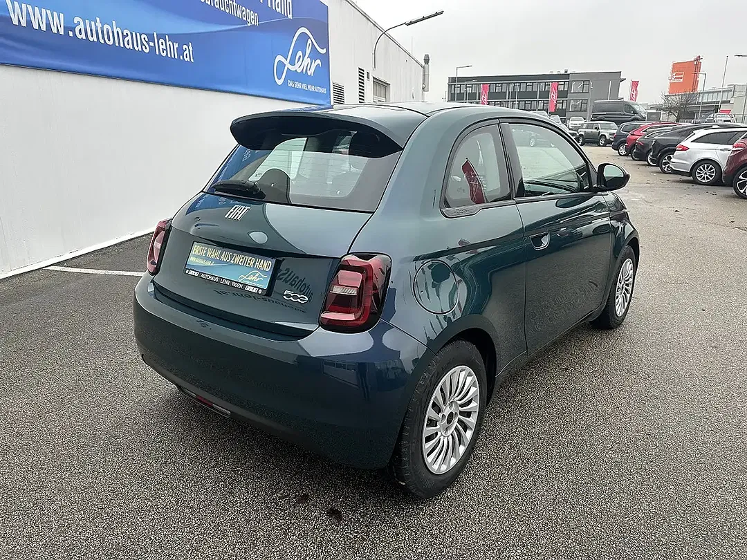 Fiat 500e - Thumbnail 4