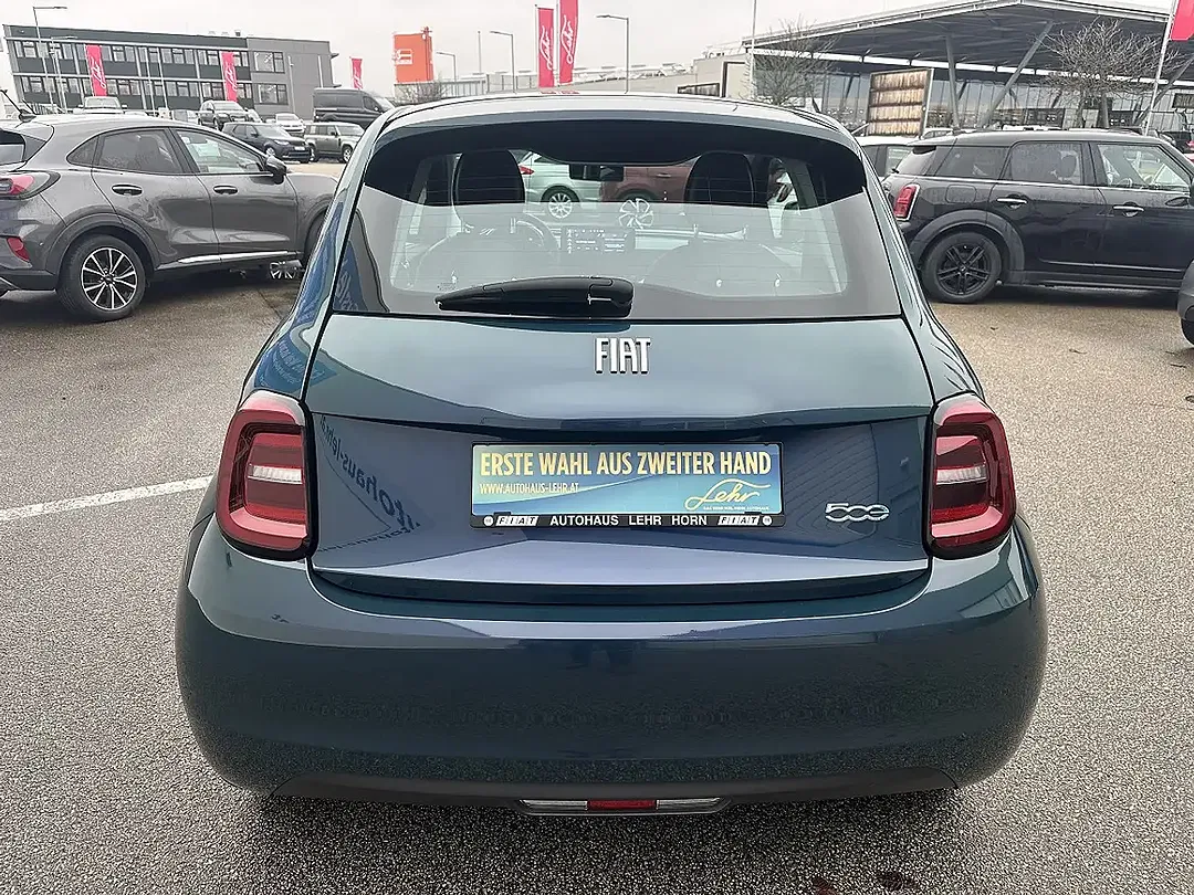 Fiat 500e - Thumbnail 6
