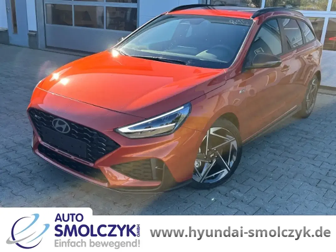 Hyundai i30 - Thumbnail 1