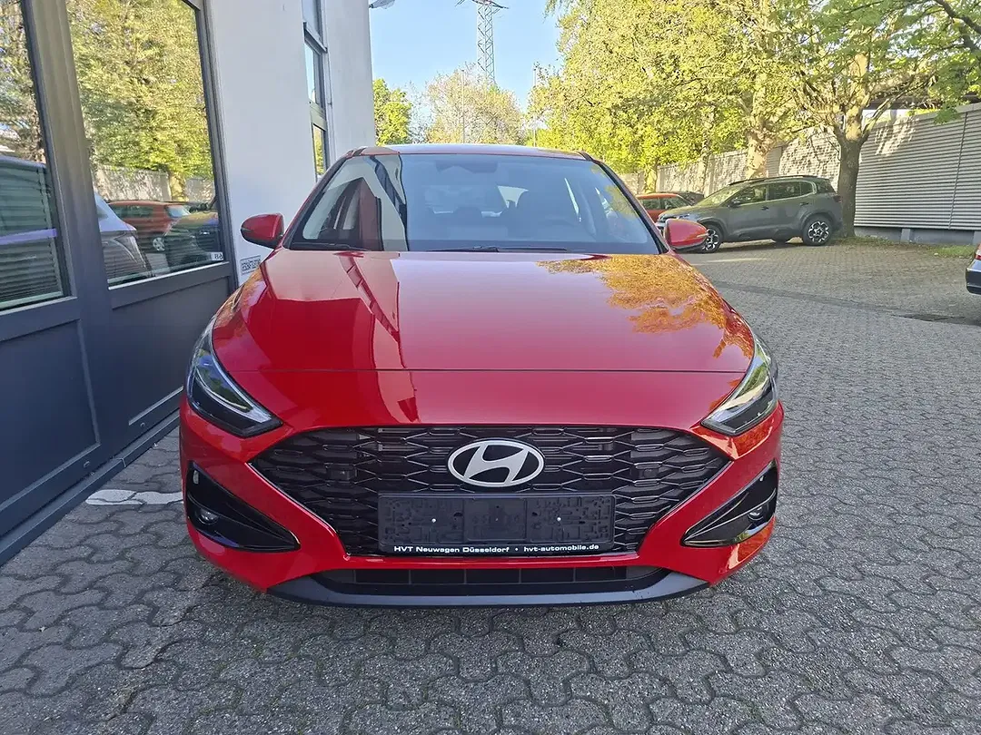 Hyundai i30 - Thumbnail 4