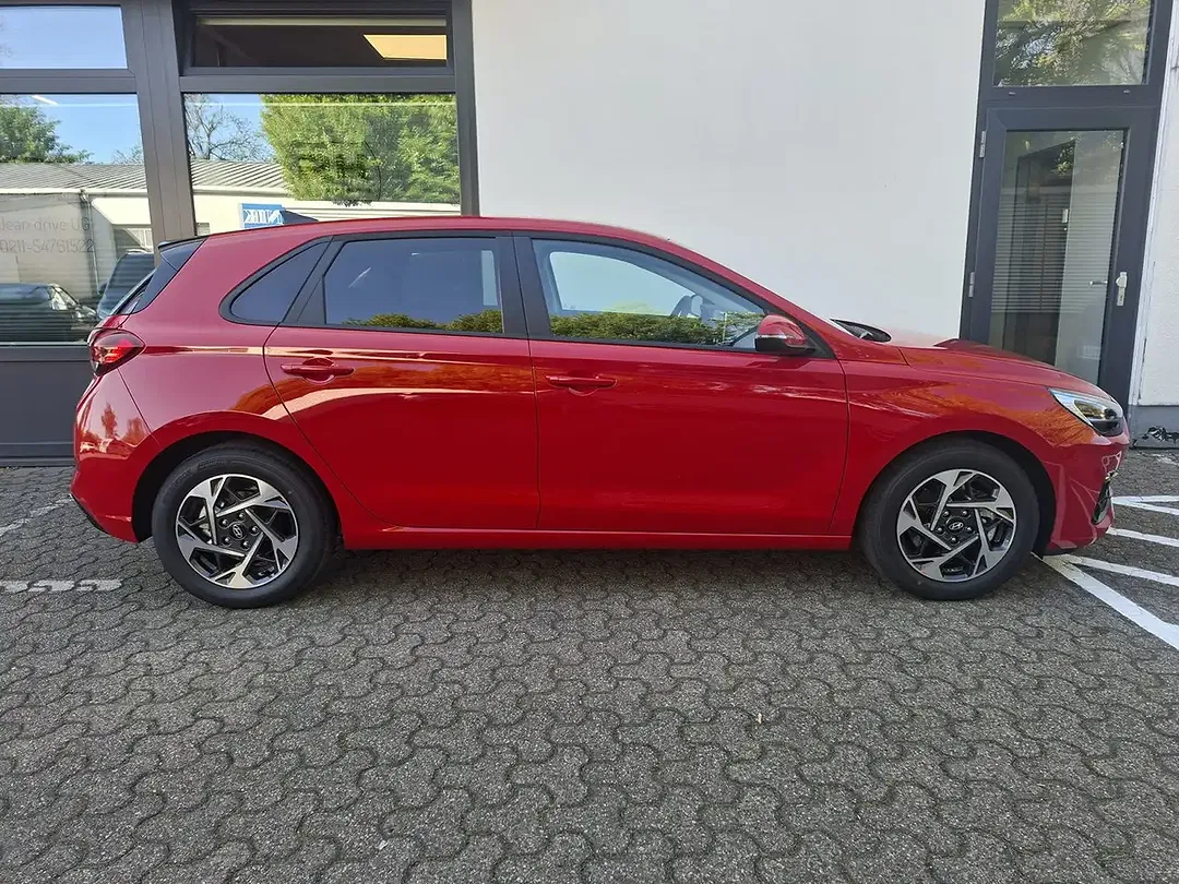 Hyundai i30 - Thumbnail 8
