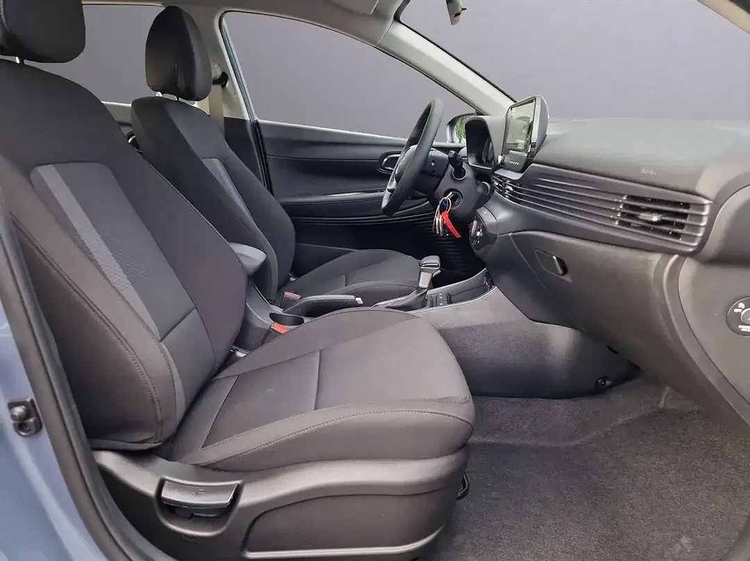 Hyundai i20 - Thumbnail 13