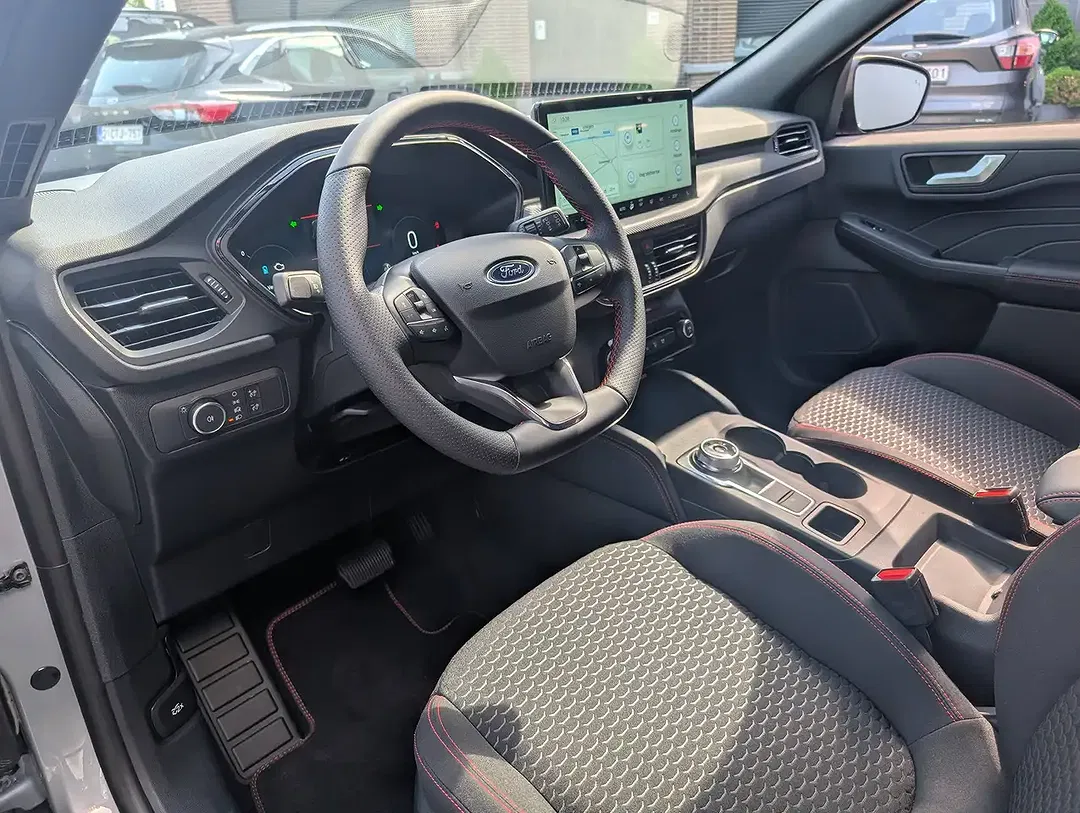 Ford Kuga - Thumbnail 13