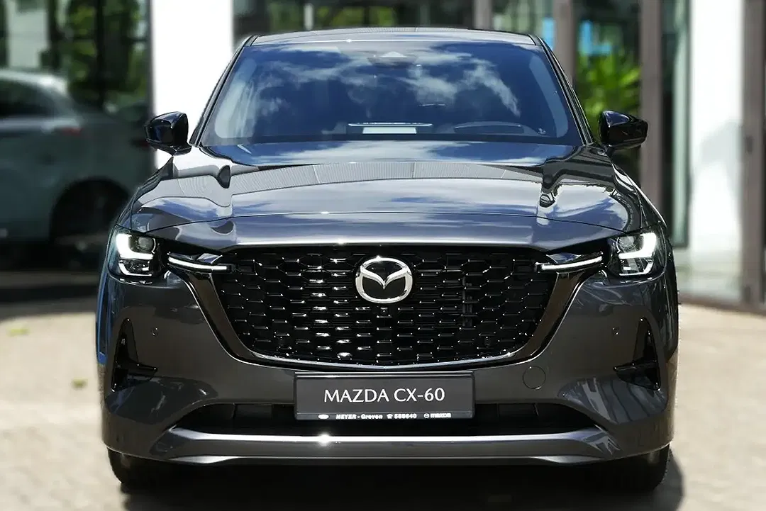 Mazda CX-60 - Thumbnail 2