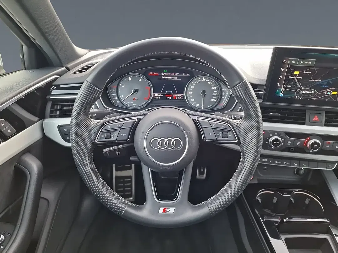 Audi S4 - Thumbnail 10