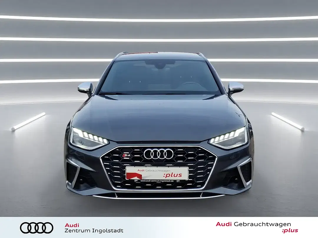 Audi S4 - Thumbnail 2