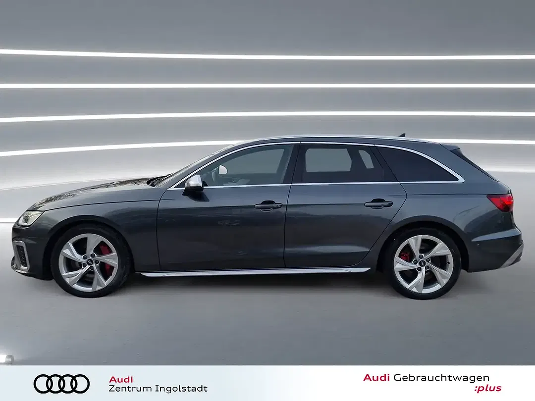 Audi S4 - Thumbnail 3