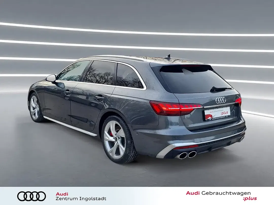 Audi S4 - Thumbnail 4