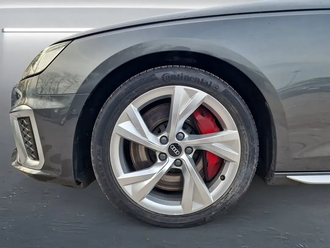 Audi S4 - Thumbnail 6
