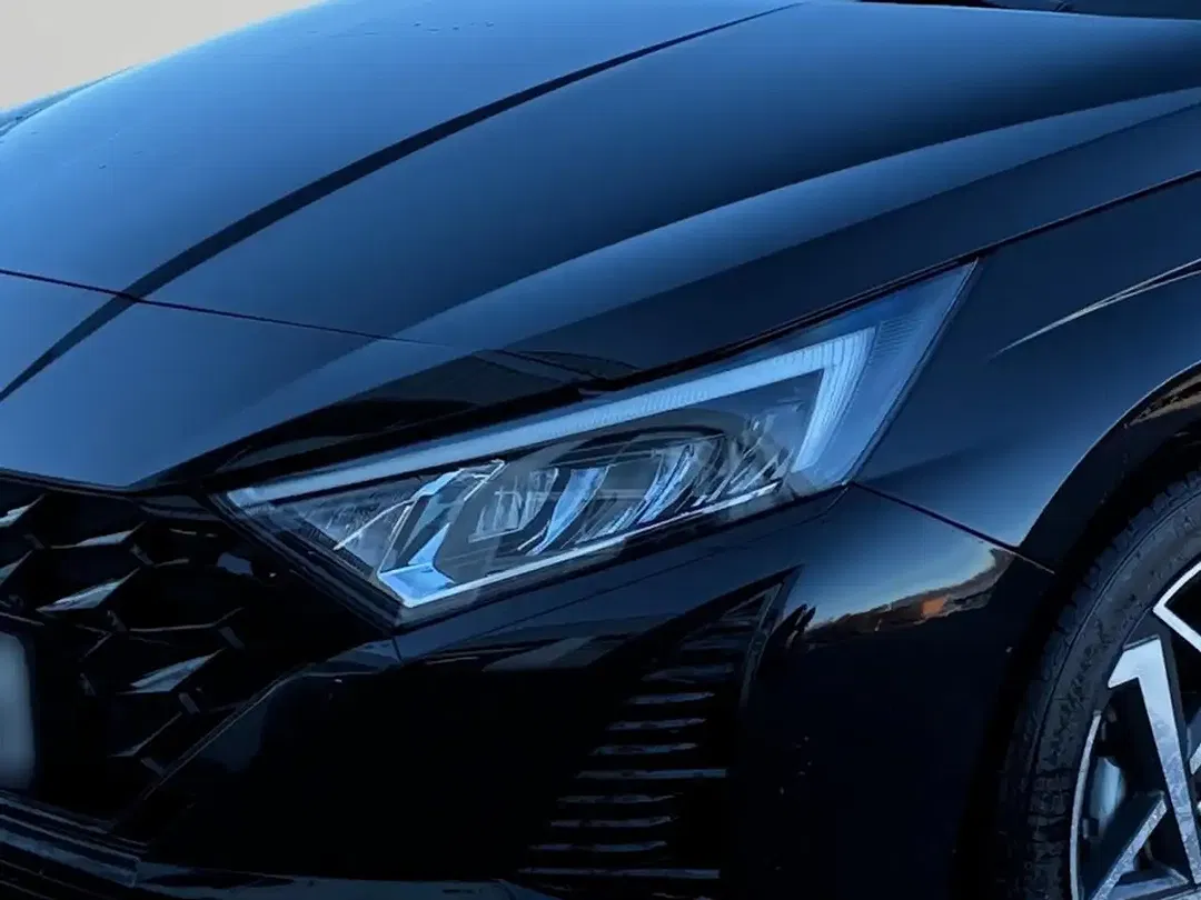 Hyundai i20 - Thumbnail 5