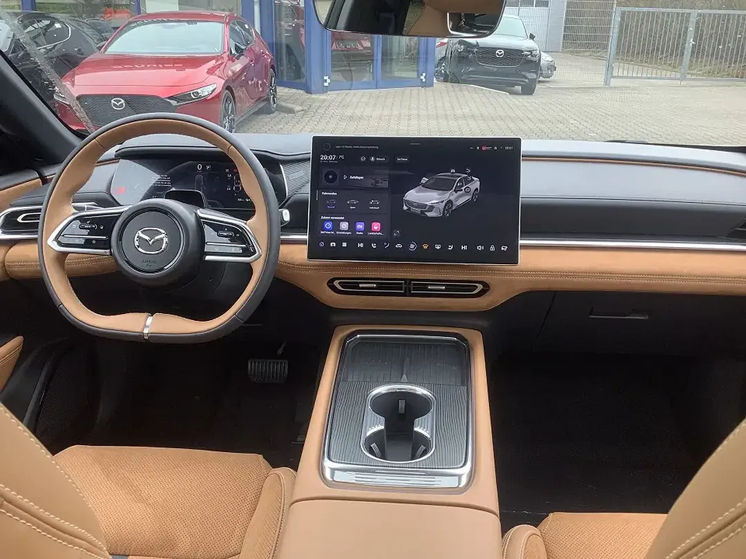 Mazda 6e - Thumbnail 13