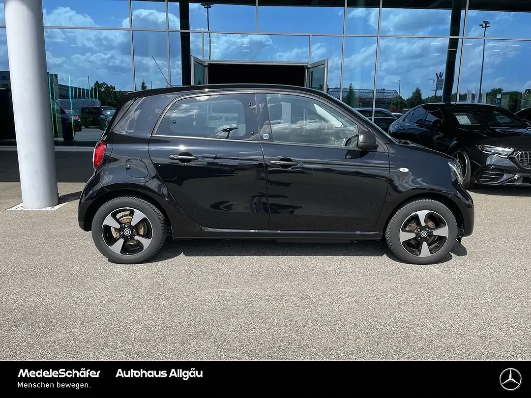 smart forFour - Thumbnail 5