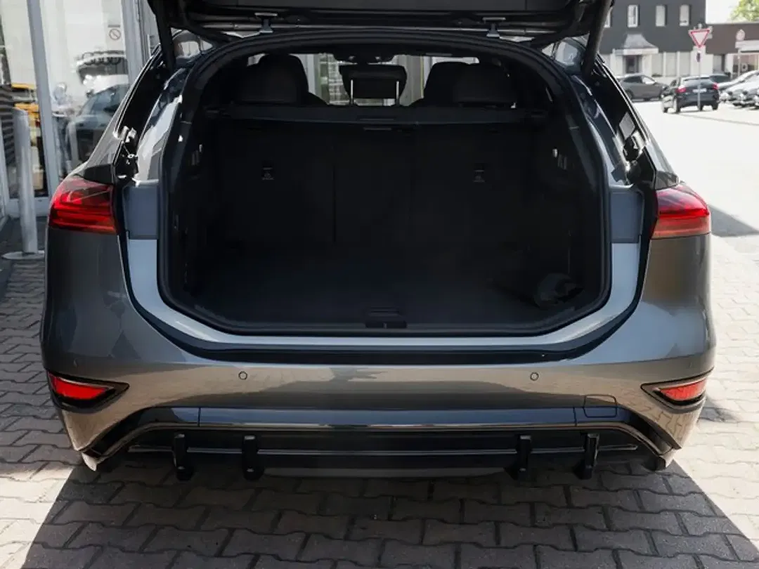 Audi A6 - Thumbnail 12