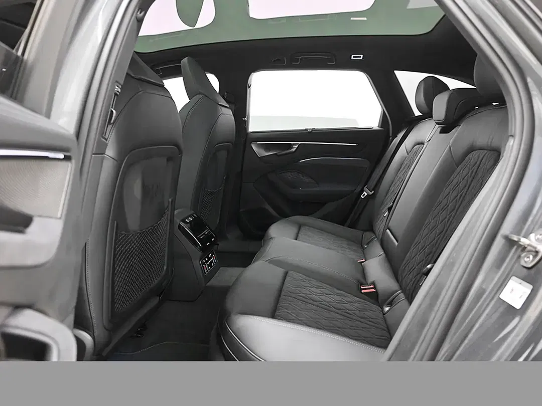 Audi A6 - Thumbnail 12