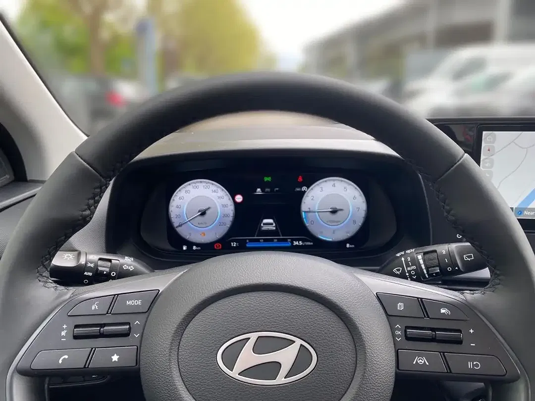 Hyundai i20 - Thumbnail 9