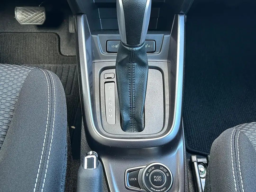 Suzuki Vitara - Thumbnail 11