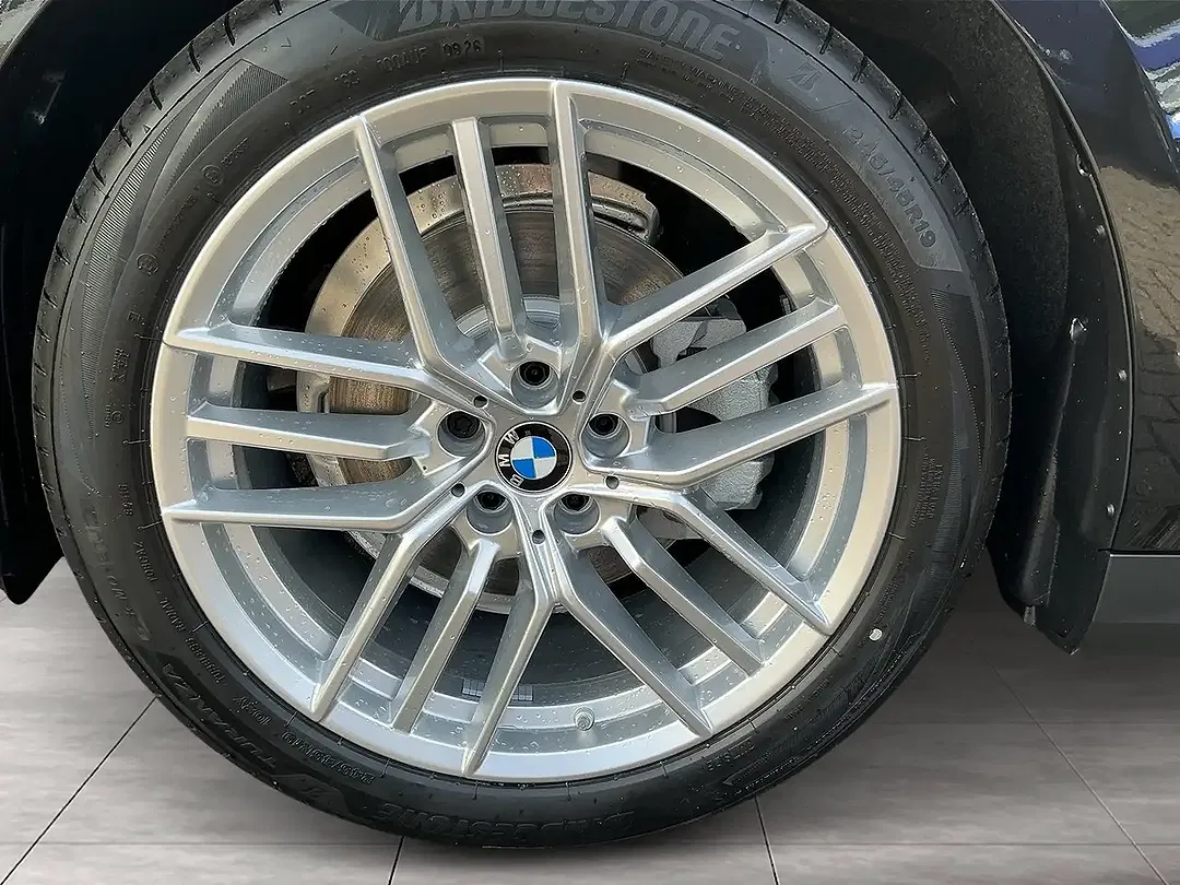 BMW 520 - Thumbnail 9