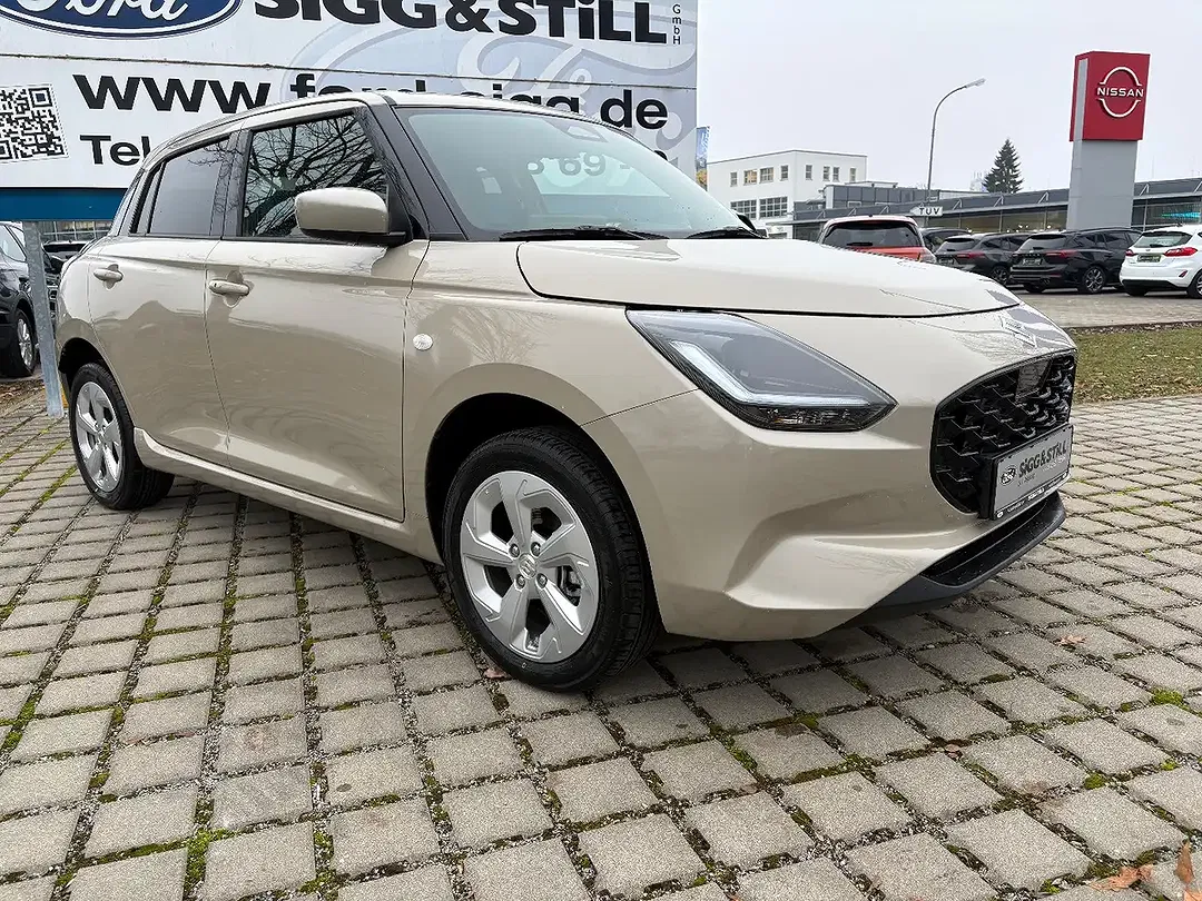 Suzuki Swift - Thumbnail 1