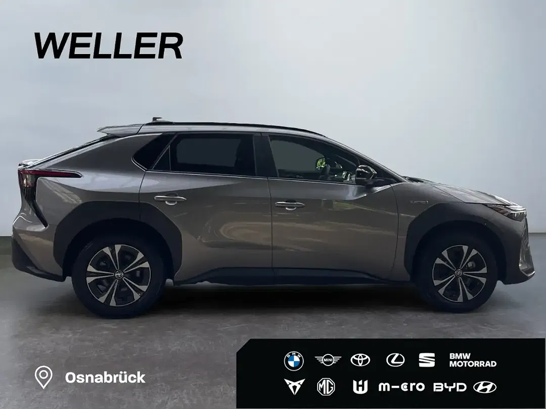 Toyota bZ4X - Thumbnail 8