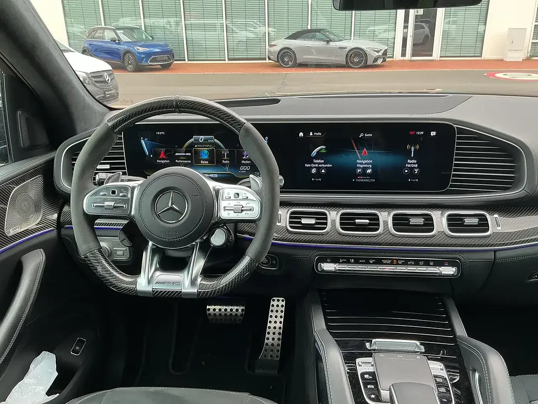 Mercedes-Benz GLS 63 AMG - Thumbnail 10