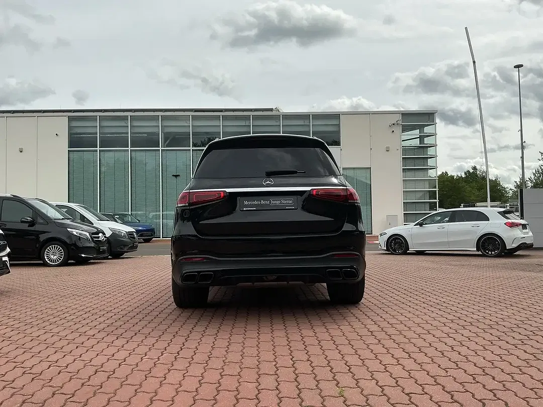 Mercedes-Benz GLS 63 AMG - Thumbnail 4