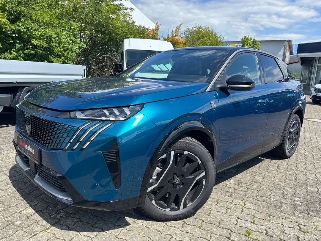 Peugeot 3008 - Thumbnail 2