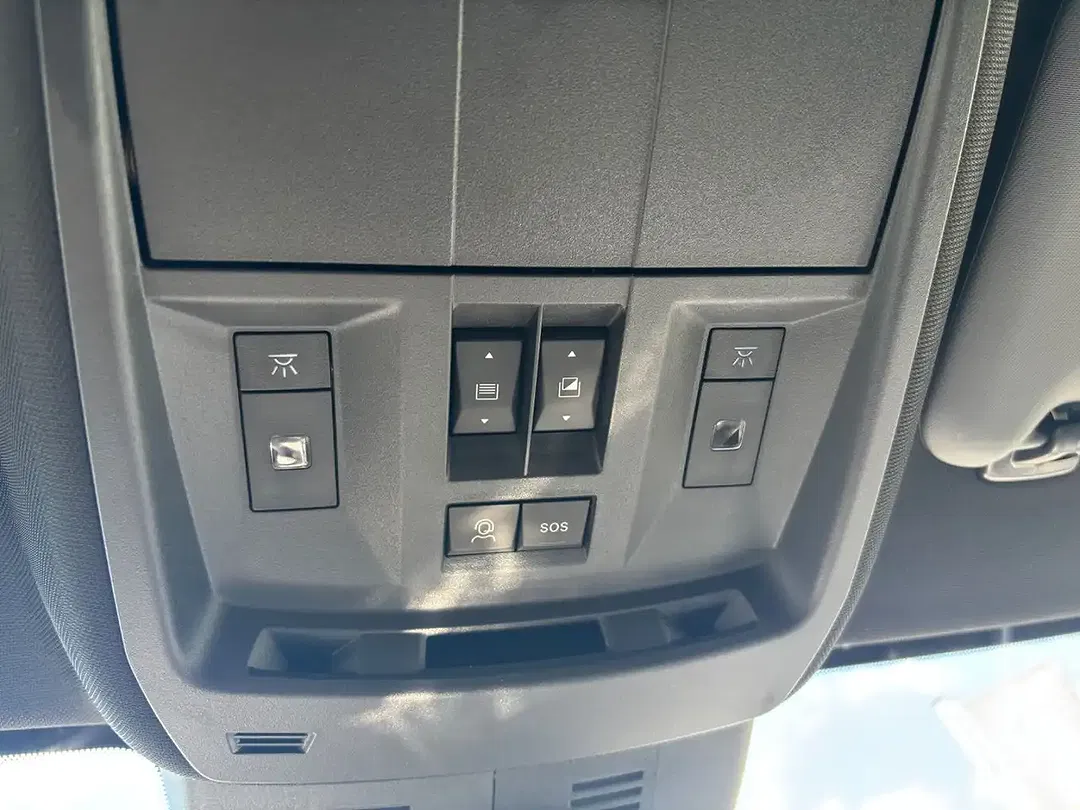 Peugeot 3008 - Thumbnail 9