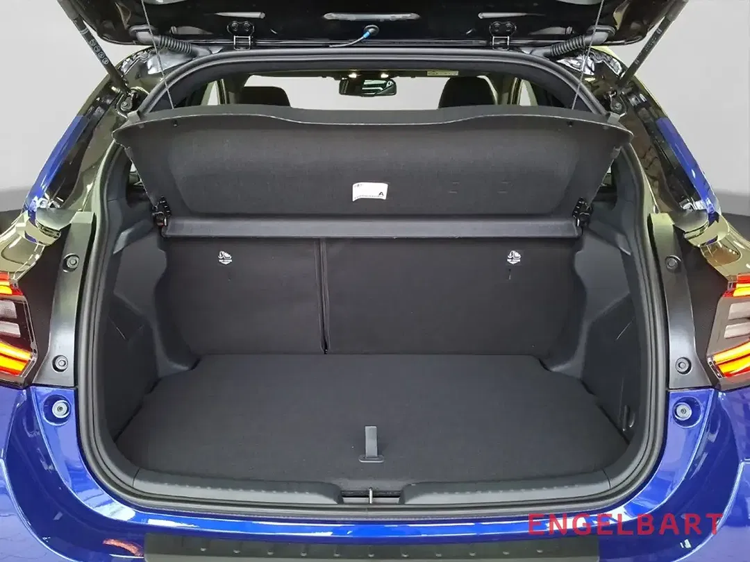Toyota Yaris - Thumbnail 13