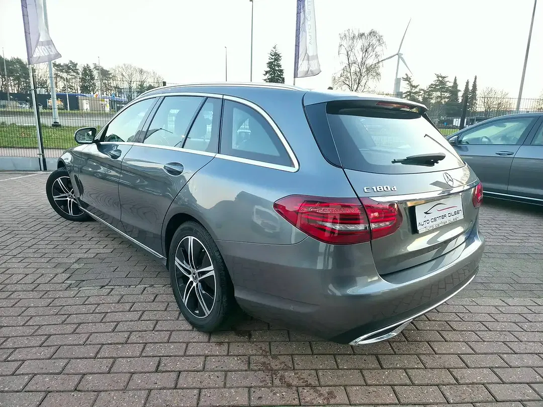 Mercedes-Benz C 180 - Thumbnail 2