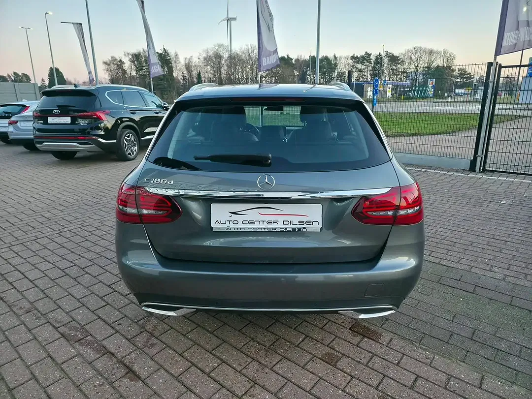 Mercedes-Benz C 180 - Thumbnail 6