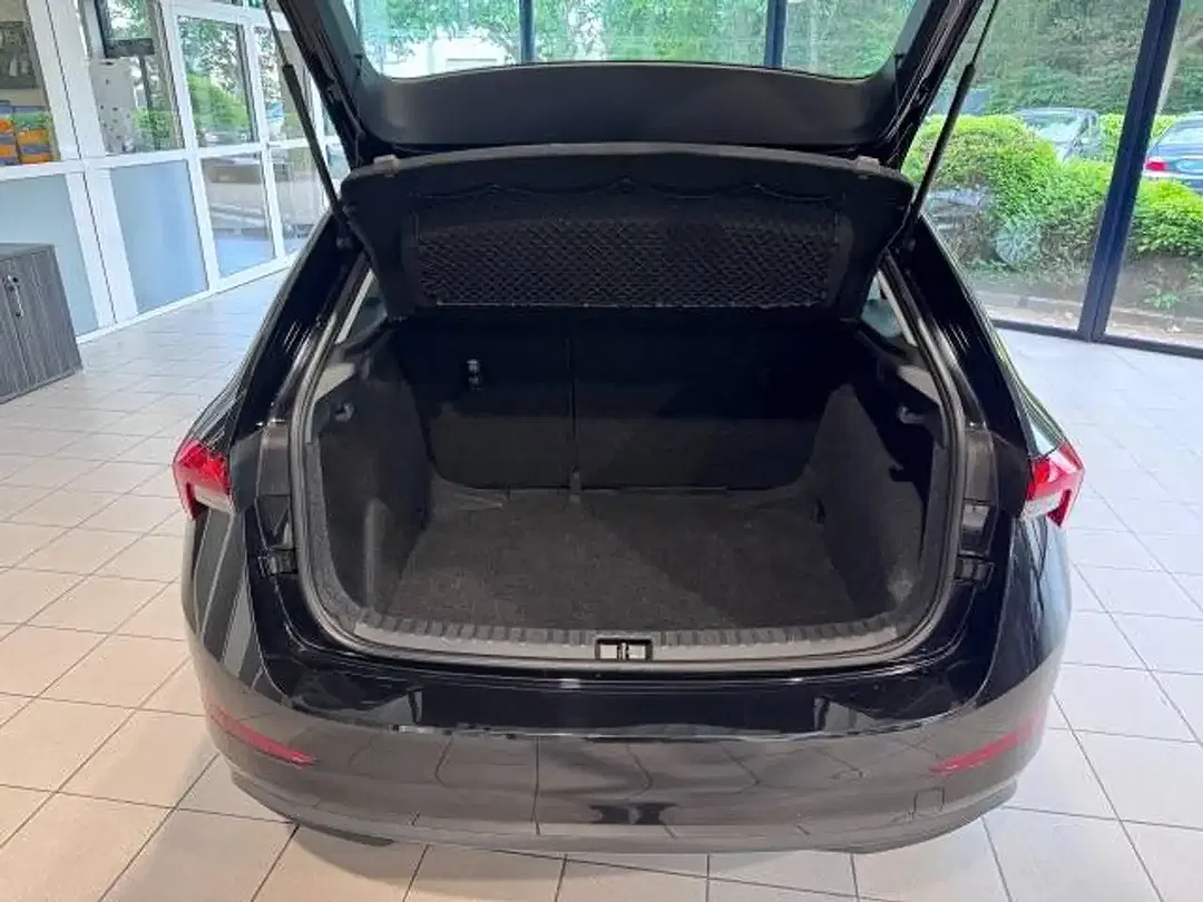 Skoda Scala - Thumbnail 4