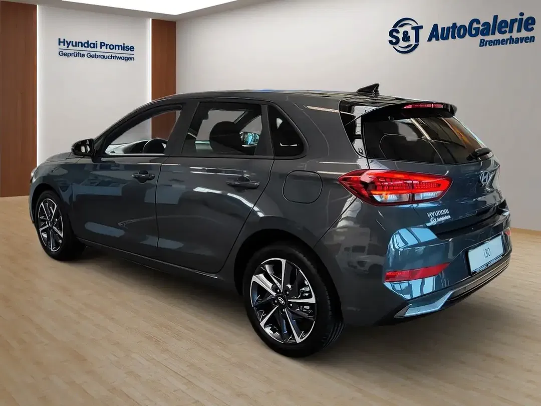 Hyundai i30 - Thumbnail 4
