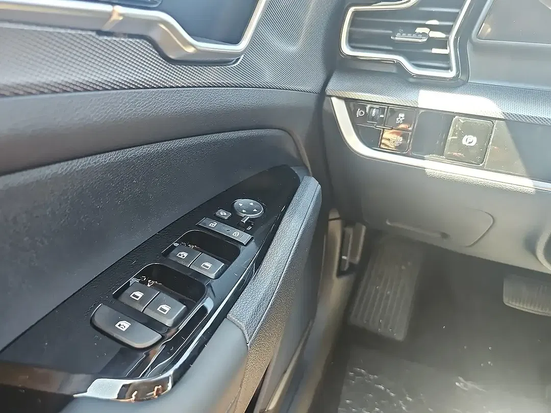 Kia Sportage - Thumbnail 12
