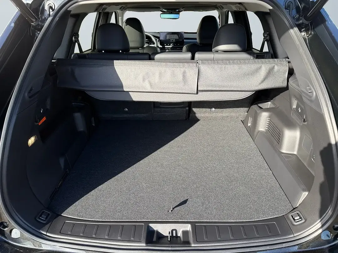 Mitsubishi Outlander - Thumbnail 14