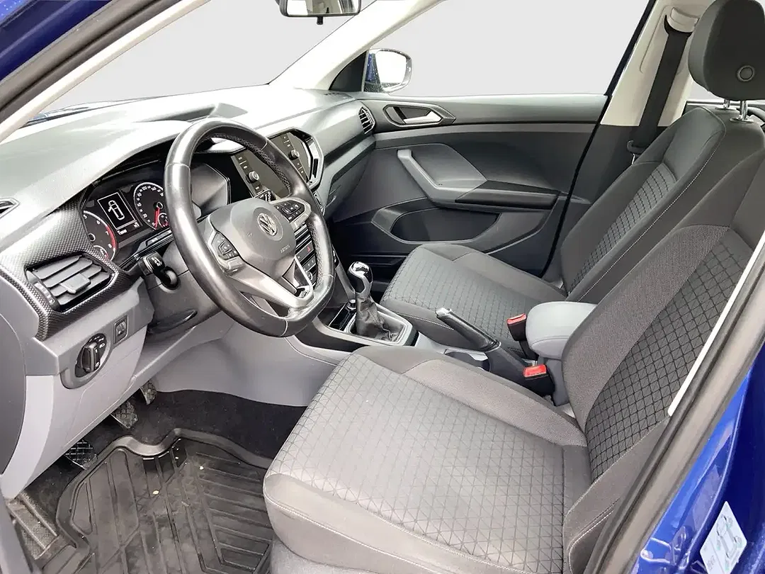 Volkswagen T-Cross - Thumbnail 8