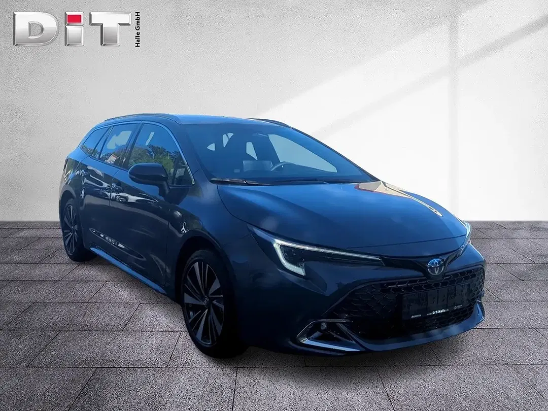 Toyota Corolla - Thumbnail 7