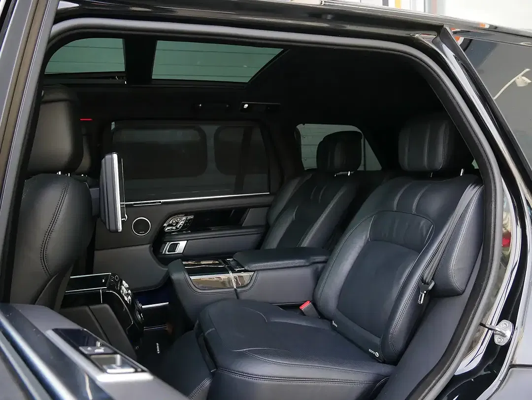 Land Rover Range Rover - Thumbnail 14