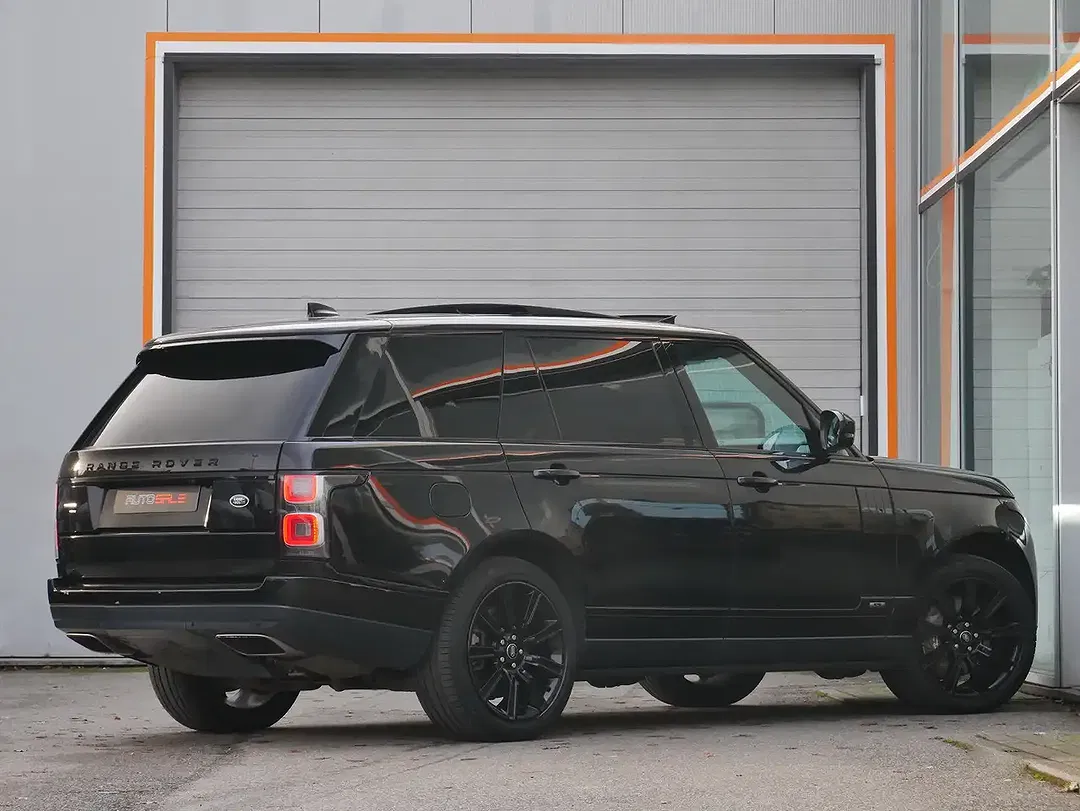 Land Rover Range Rover - Thumbnail 3